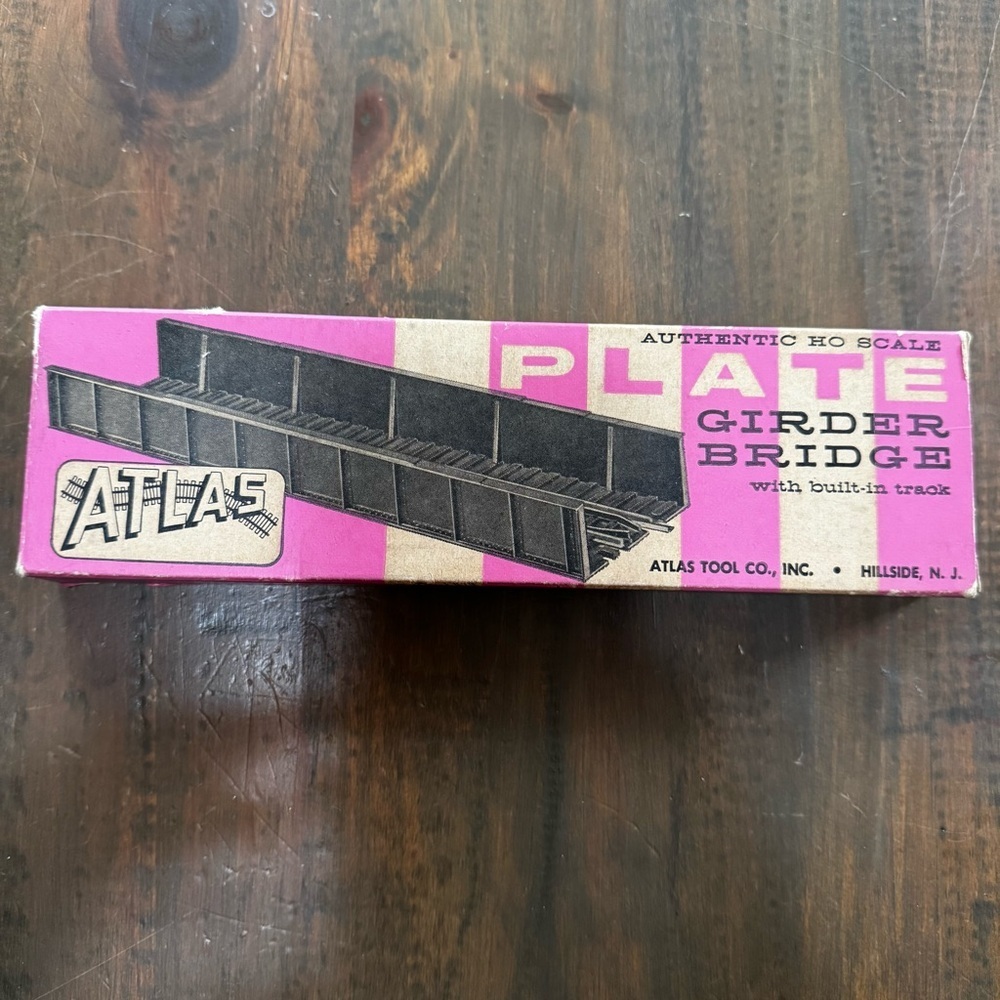 Vtg Atlas HO Scale PLATE Girder Bridge W/ Built In Track In Box USA Made No. 85